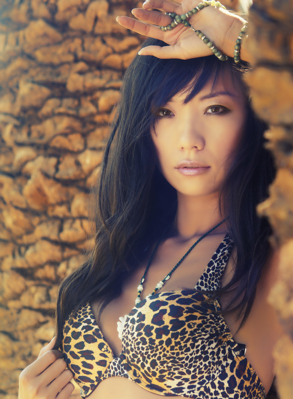 A drop dead gorgeous bombshell 26yo Asian escort, slim and tall, very eager...